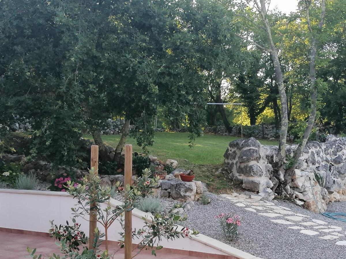 טריבאלי Amazing 4 Bedroom Villa With Swimming Pool And Wifi, Family Frendly מראה חיצוני תמונה